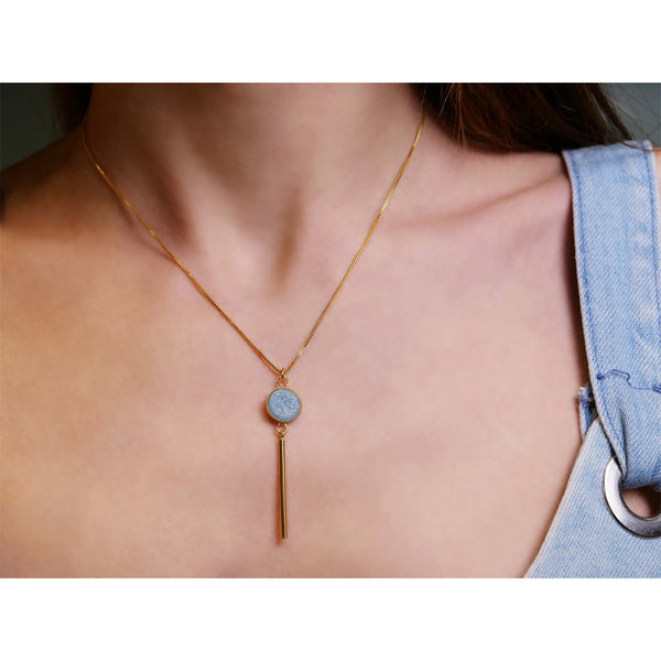 collier fin doré cuir chaîne maille carrée ajustable topaze pailleté