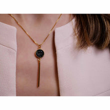 Charger l&#39;image dans la galerie, collier fin doré cuir chaîne maille carrée ajustable noir grainé
